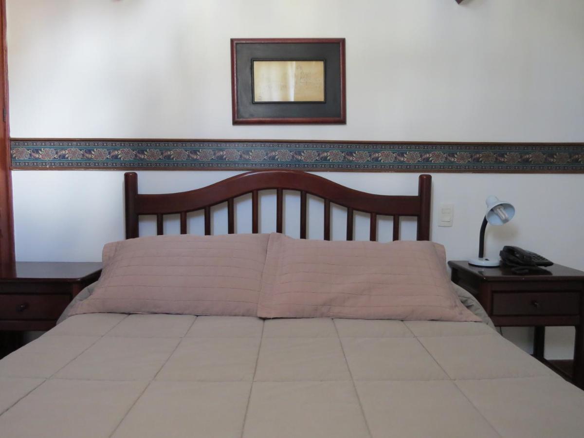Hotel Colonial 欧鲁普雷图 外观 照片